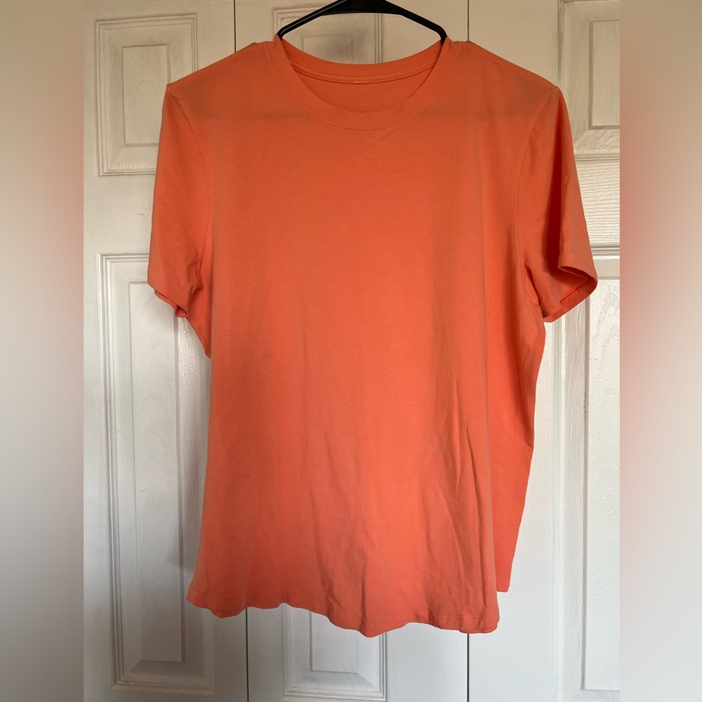 lululemon athletica Orange Short Sleeve Tee